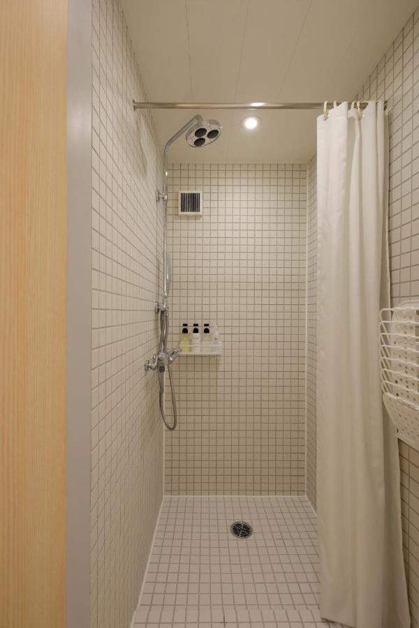 女性専用 Woman Only Capsule Maja Hotel Kyoto マヤホテルキョウト Dış mekan fotoğraf
